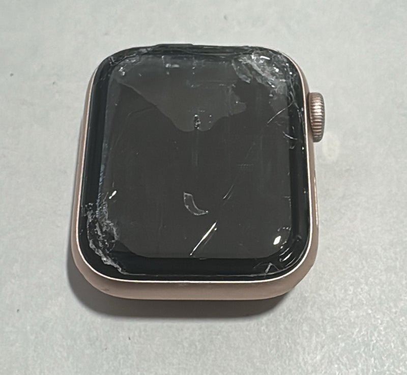 Apple Watch Series 5 [GPS 40mm] Smart Watch - ASIS