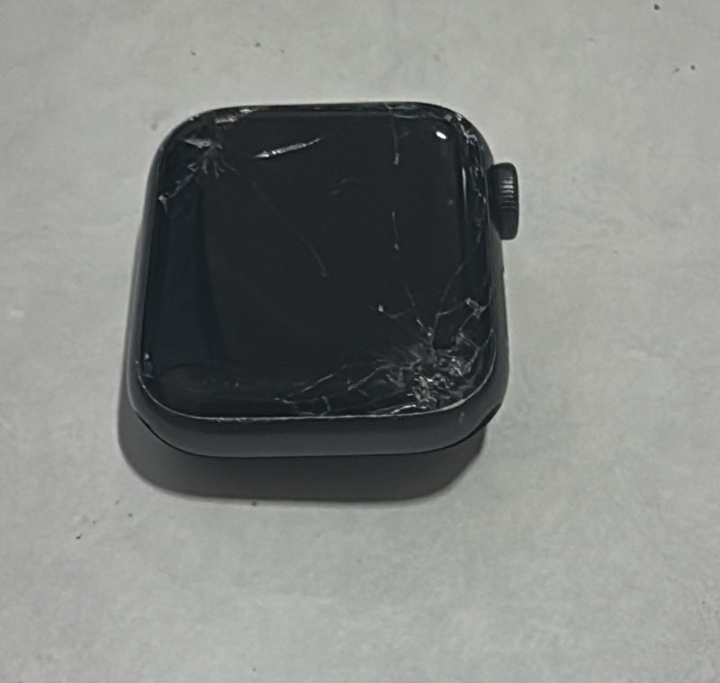 Apple Watch SE [GPS Series SE] Smart Watch - ASIS