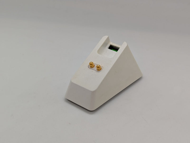 Razer Mouse Charging Dock Chroma White: Magnetic Dock Charge Status RGB Lighting